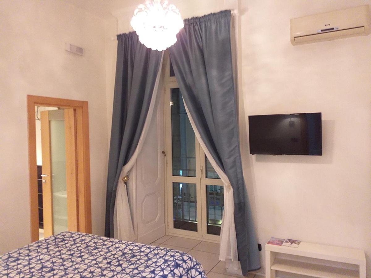ナポリ Beb Pantarei Bed & Breakfast エクステリア 写真