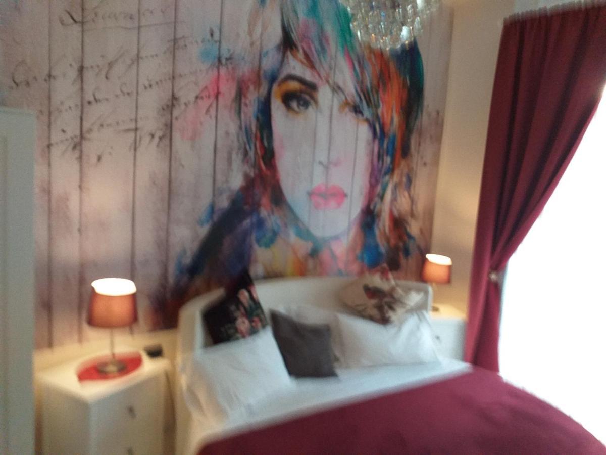 ナポリ Beb Pantarei Bed & Breakfast 部屋 写真