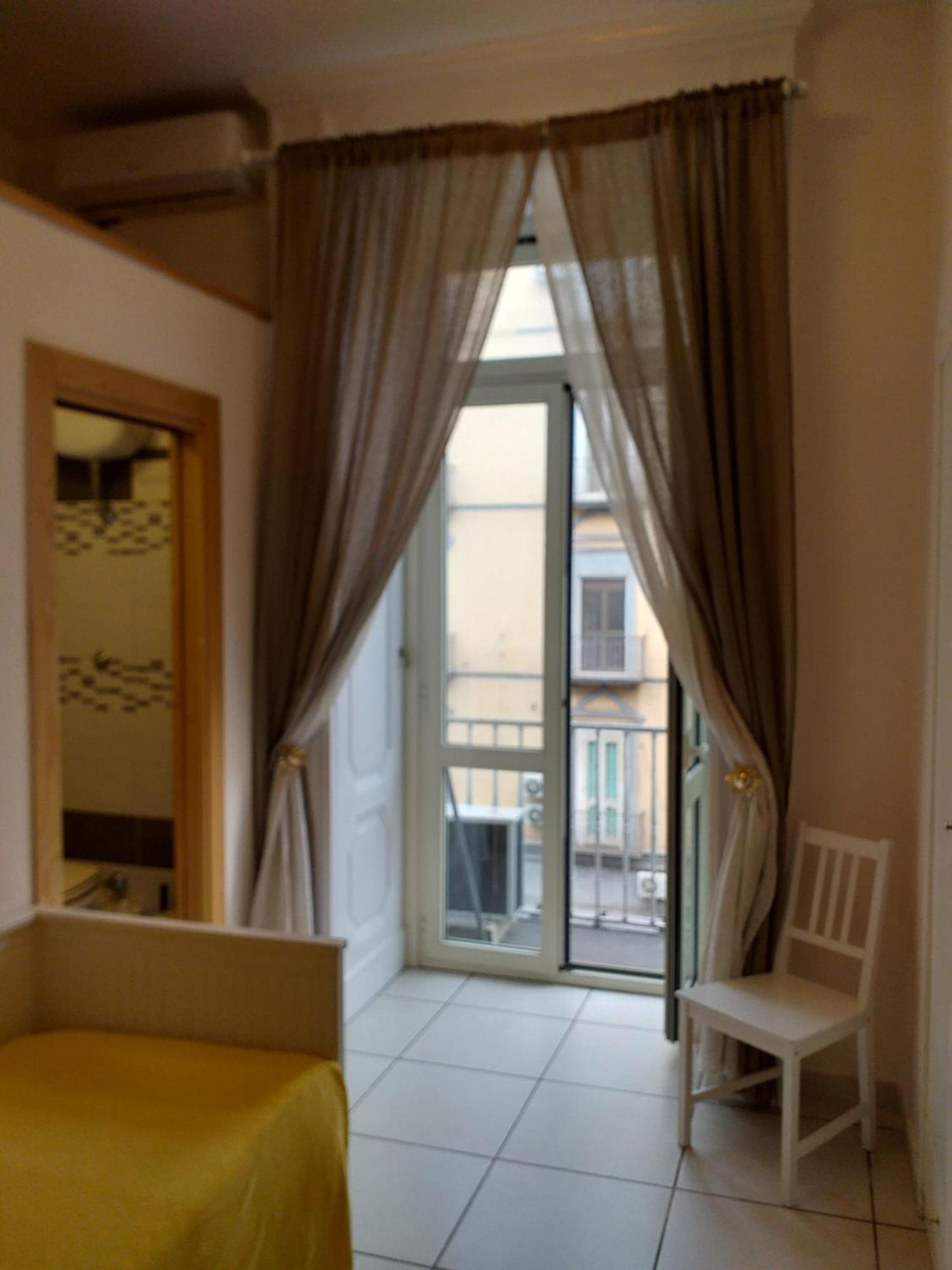 ナポリ Beb Pantarei Bed & Breakfast 部屋 写真
